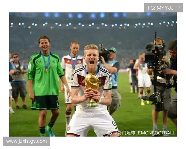 许尔勒挑战超级马拉松百人竞速最后一人方可结束赛事